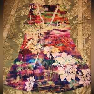 BodyC floral vibrant long tank
